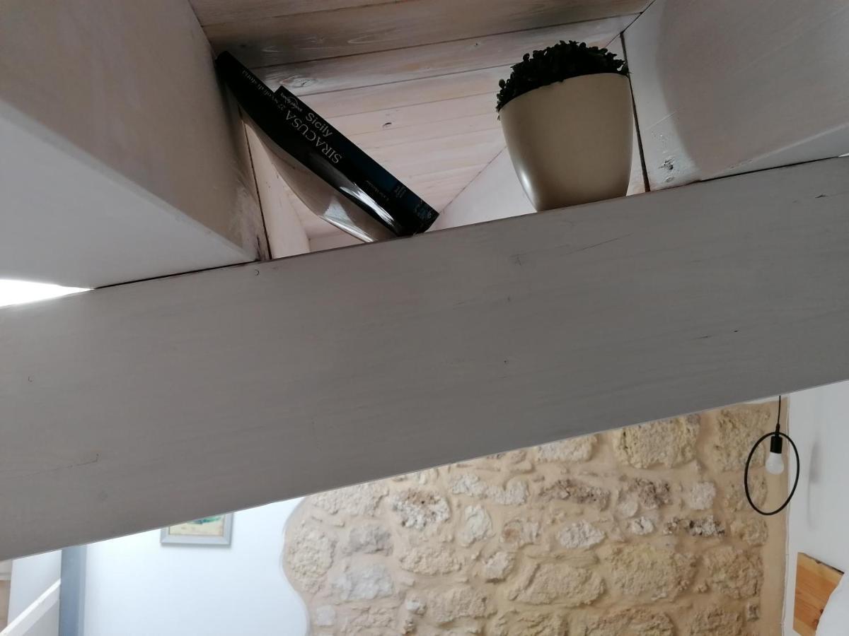 Il Cortiletto Di Via Minniti Syracuse Exterior foto